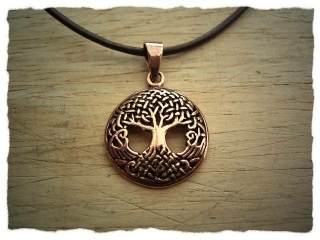 Kleines Amulett "Baum des Lebens"