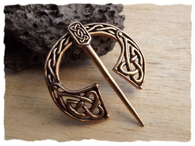 Keltische Fibel Bronze Knotenmuster