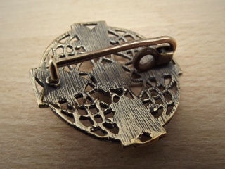 Brosche "Keltisches Kreuz" mit Onyx