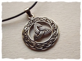Keltisches Amulett "Triquetta"