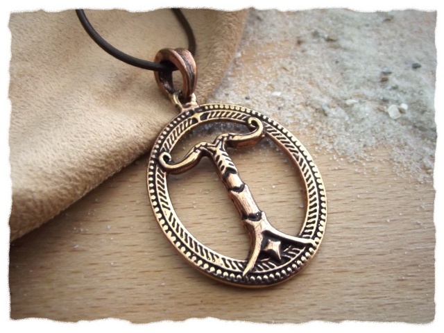 Amulett "Irminsul" - Mit Halsband