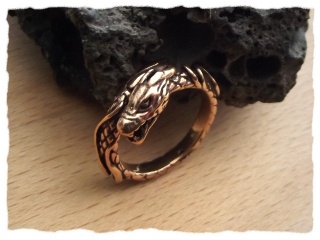 Ring &quot;Midgardschlange&quot; aus Bronze