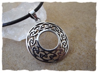Keltisches Amulett "Endlosknoten"