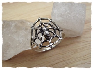 Ring &quot;Spinnennetz&quot;