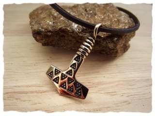 Anhänger Hammer aus Bronze