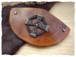 Haarspange mit keltischem Kreuz