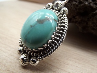 Großer Silberanhänger mit Türkis Cabochon