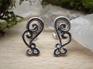 Feine Silberohrstecker Spiralen