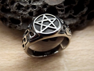 Edelstahlring Pentagramm