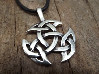 Amulett Keltischer Knoten aus Silber