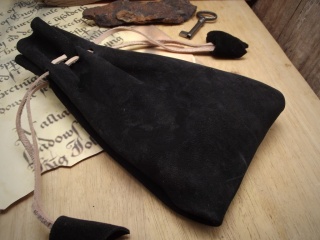 Tabletop Würfelset aus Knochen